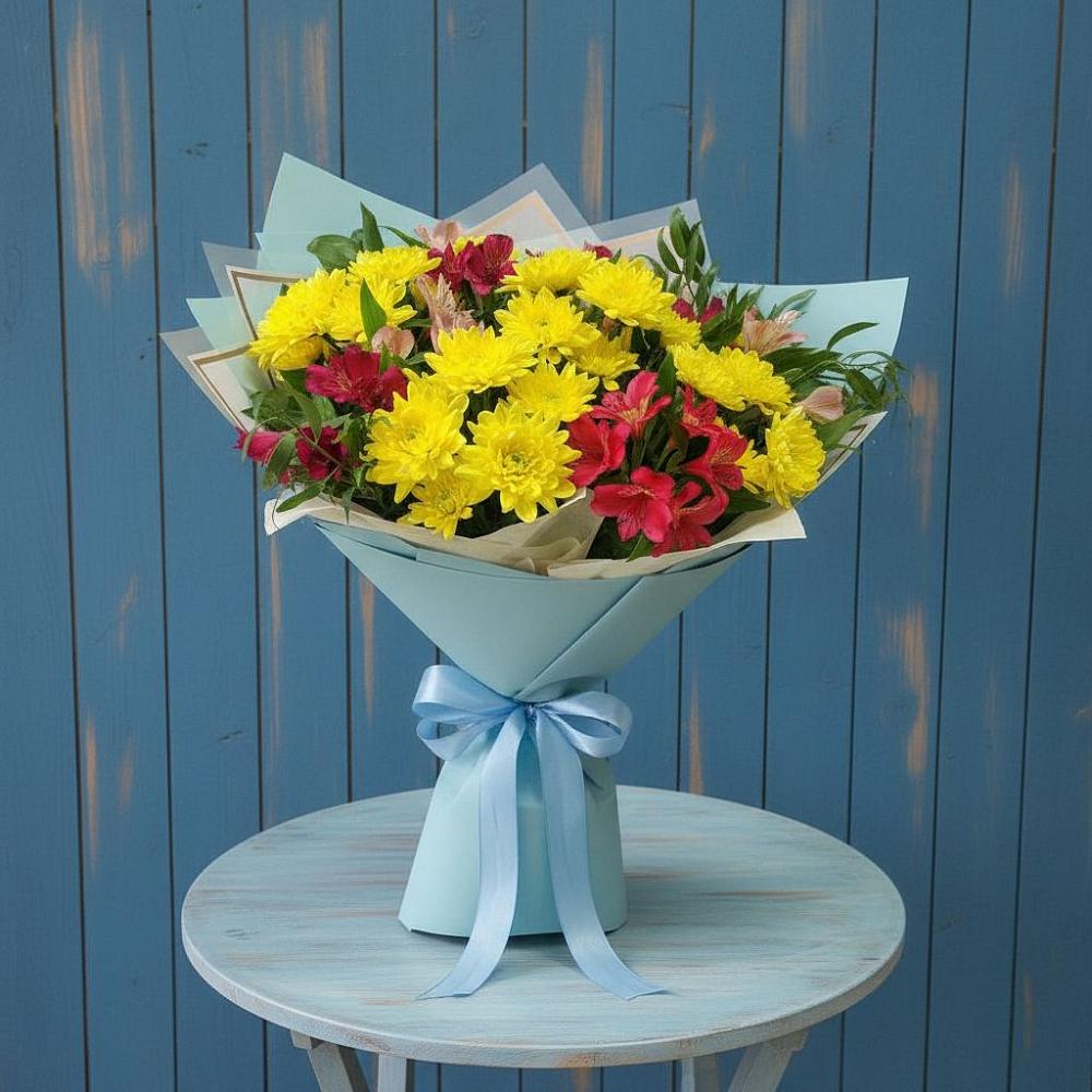 Букет цветов из: Альстромерии и Хризантемы в Поречье