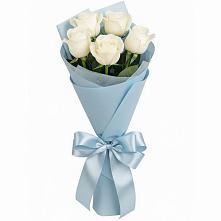 Букет 5 Белых роз Проуд в Поречье