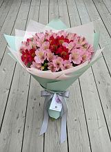 Букет цветов из:  Альстромерии #REPLACE_PRED# Поречье