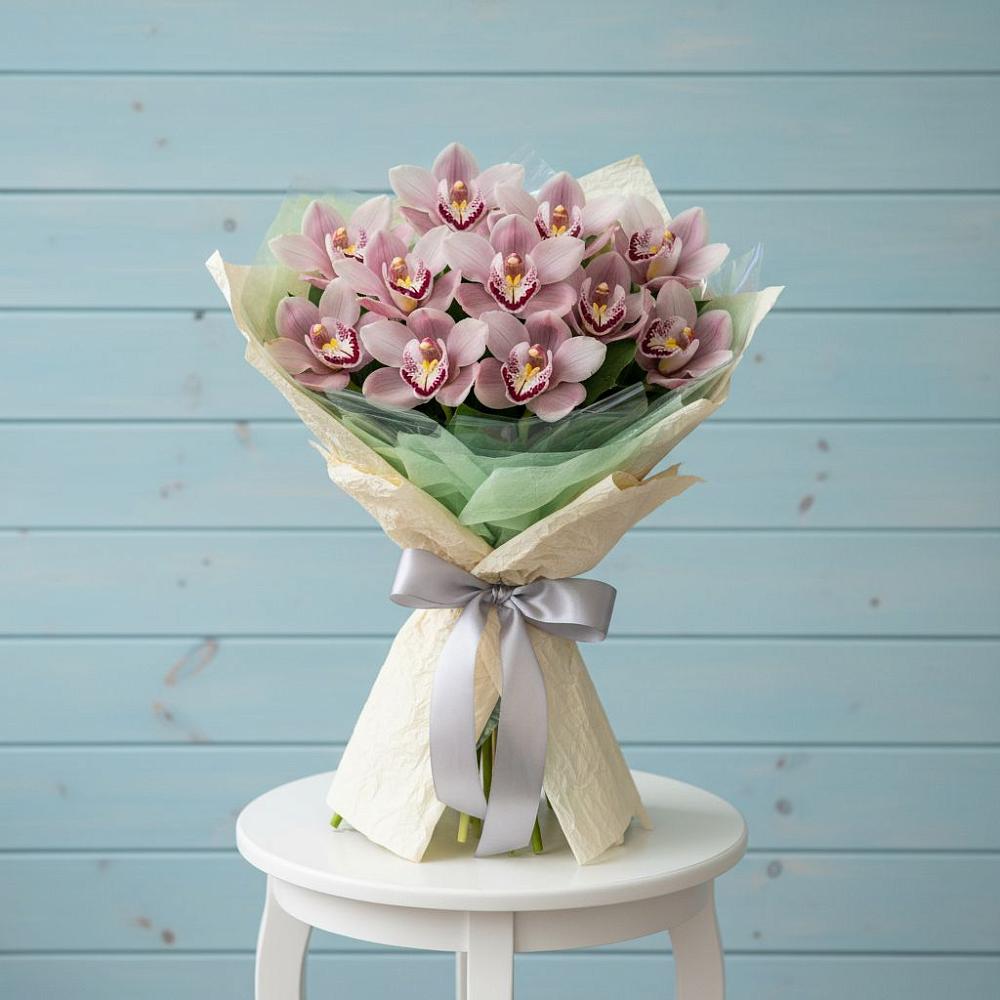 Букет цветов из: Орхидеи и Розы в Поречье