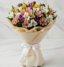 Букет цветов из:  Альстромерии в Поречье