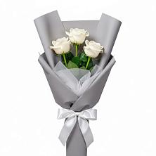 Букет 3 белые розы в Поречье