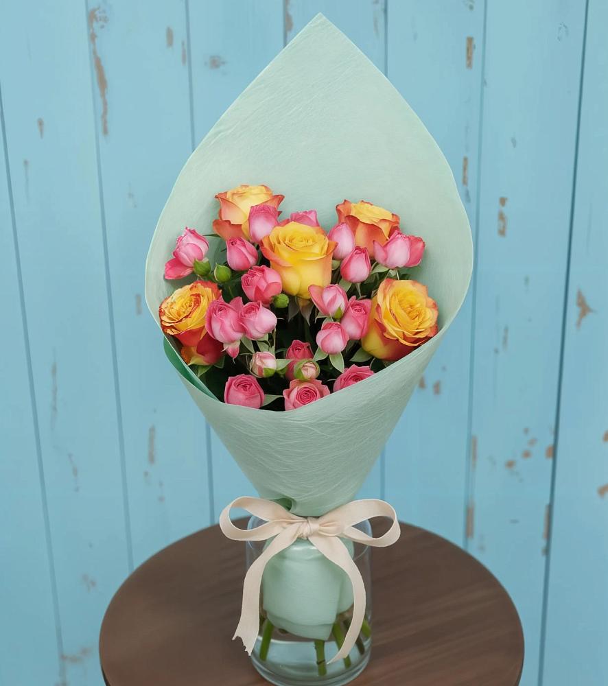 Букет цветов из: Розы в Поречье