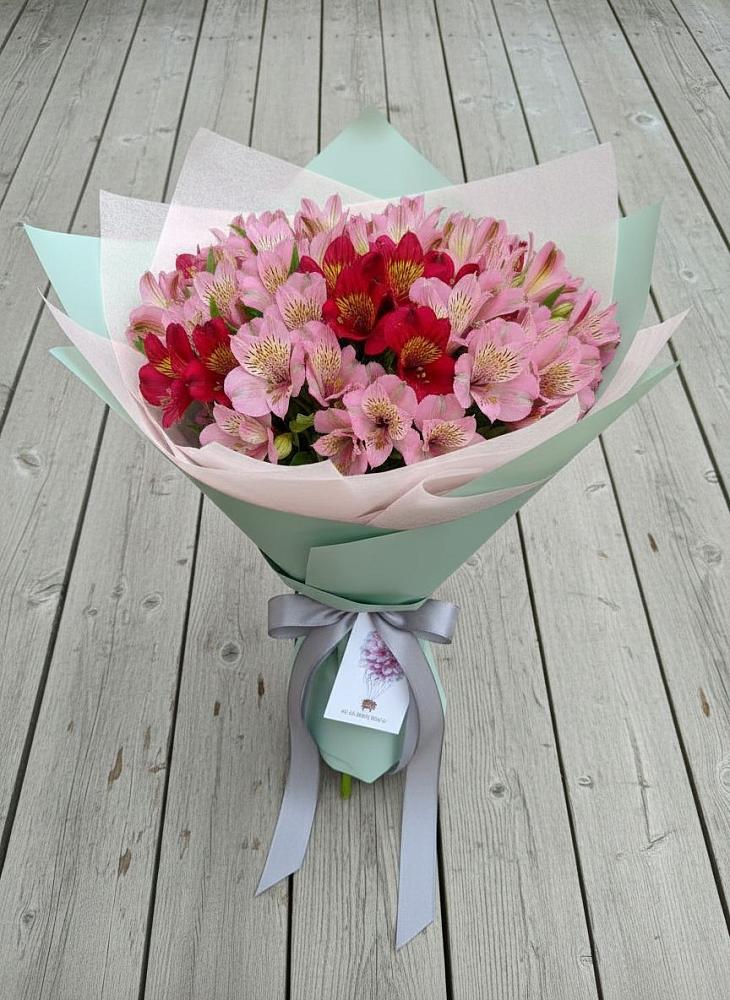 Букет цветов из: Альстромерии в Поречье