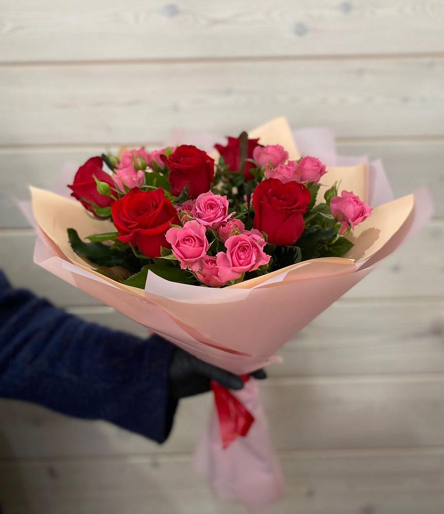 Букет цветов из: Розы в Поречье