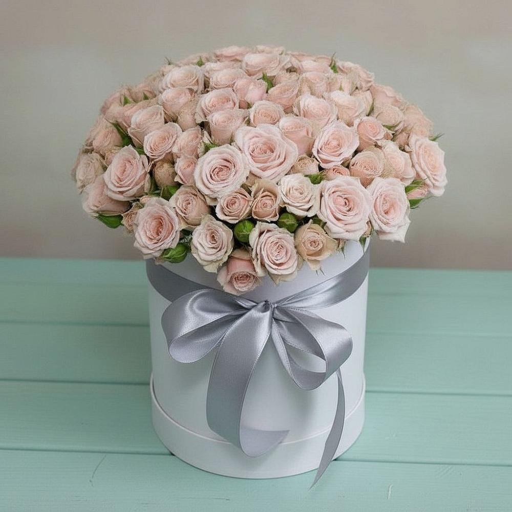 Цветочная композиция из Розы в шляпной коробке в Поречье