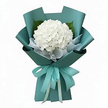 Букет цветов из:  Гортензия в Поречье